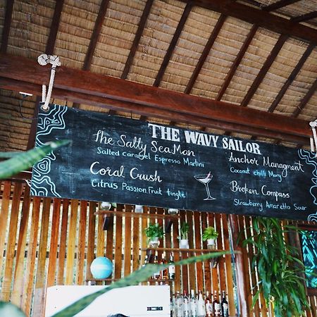 The Wavy Sailor Hotel Kaoh Touch Kültér fotó