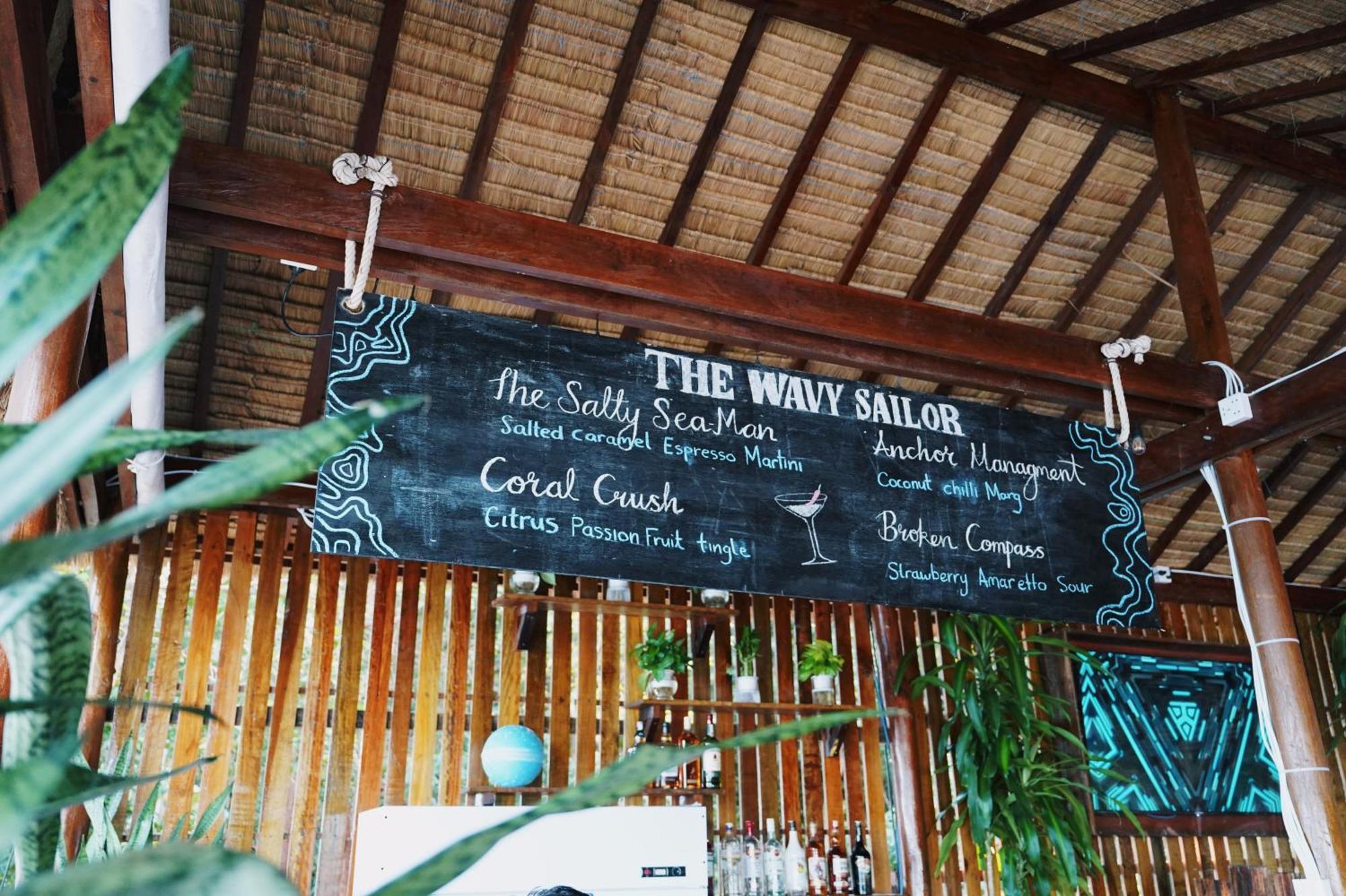 The Wavy Sailor Hotel Kaoh Touch Kültér fotó